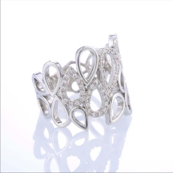 New Women’s 925 Stamped Water Drop Diamond Ring - Picture 5 of 6